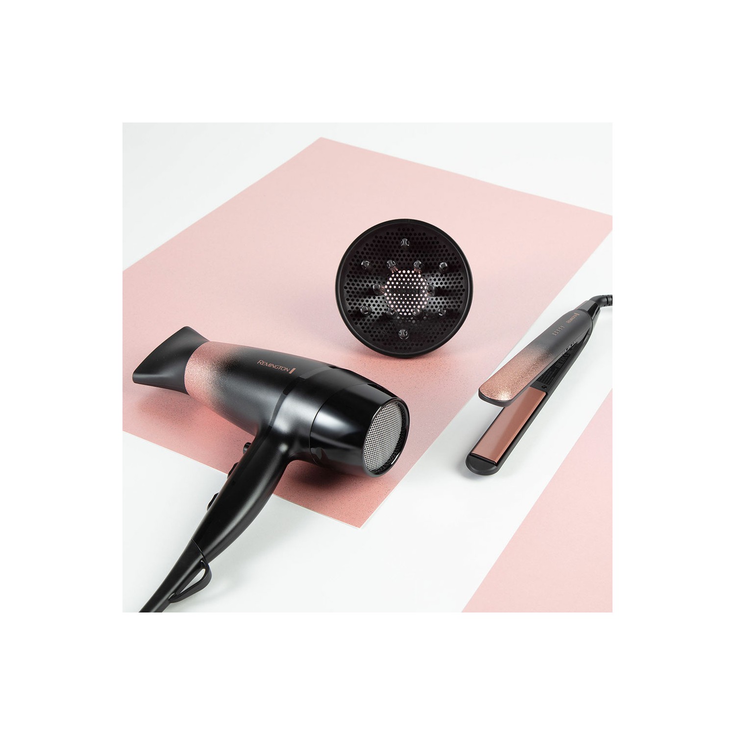 Vendita online PERSONAL TECHNOLOGY REMINGTON HAIR DRYER ROSE SHIMMER IONIC 2200W D5305 costo  24,50 €  spedizione in 24h-48h pagmamento PayPal Contrassegno