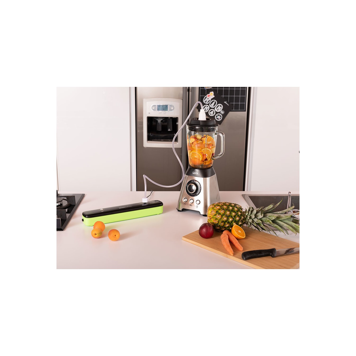 Vendita online APPLIANCE LAICA VACUUM MACHINE 9 L/MIN. GREEN AND BLACK VT31040 costo  23,90 €  spedizione in 24h-48h pagmamento PayPal Contrassegno